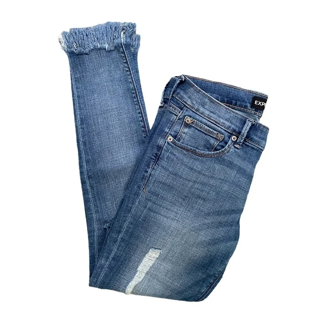 Express Women’s Size 6P Stretch Cropped Frayed Distressed Mid Rise Legging Jean